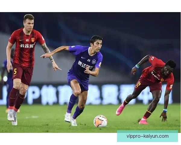 凯塞多在本赛季展现出强大的中场硬度，表现稳健值得关注。